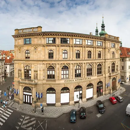 Royal Mustek Apartamento *